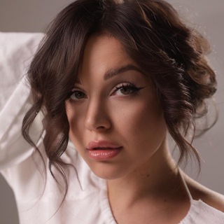 Логотип @alena_smolyakova - Алёна Смолякова