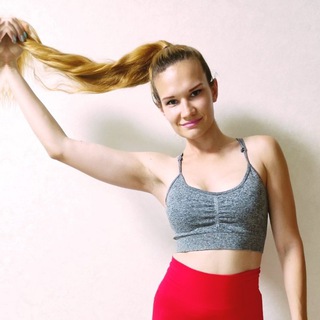 Логотип @alenafitalikova - Alenafit