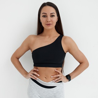 Логотип @alenaglushkovafit - Алена Глушкова - твой тренер в зале и онлайн.