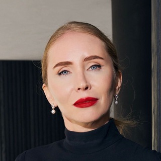 Логотип @alenakremer - Alena Kremer