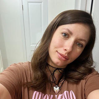 Логотип @alenastepi_pp - Алёна / про похудение , спорт и материнство