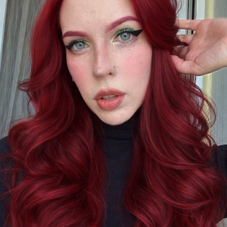 Логотип @alessaun - Румяная Саша