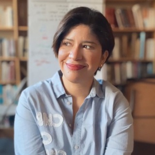 Логотип @alesurafk - Alejandra Sura