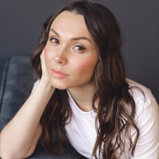 Логотип @alexandra_movement - AЛЕКСАНДРА-пилатес-тренировки