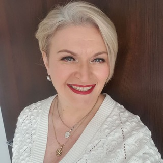 Логотип @alexandrabadova - Александра Бадова