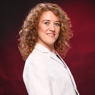 Логотип @alexarozen - Александра Розендаль | Инвестиции в недвижимость