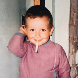 Логотип @alexbankes - Лёша Банкес