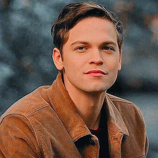 Логотип @alexcalvertlove - 🌷Alexander ◌ Calvert🌷