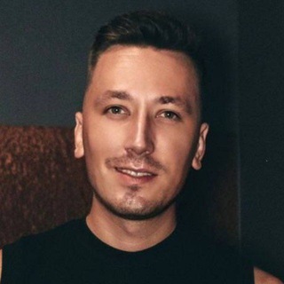 Логотип @alexeeeeey - Улей Пчёлкина 🐝