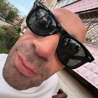 Логотип @alexei_chernyi - Чёрный Алексей 😎