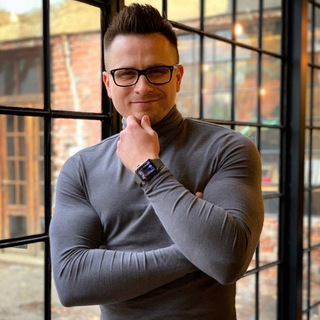 Логотип @alexeivoron - Алексей Ворон