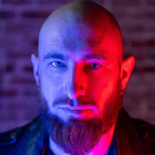 Логотип @alexeydzhura - ДЖУРÁ