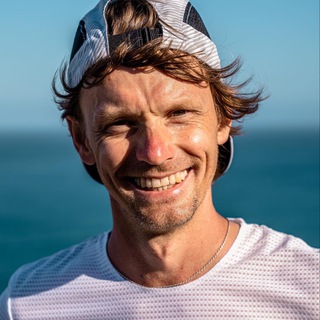 Логотип @alexeytolstenko - Alexey Tolstenko 🏃🏻