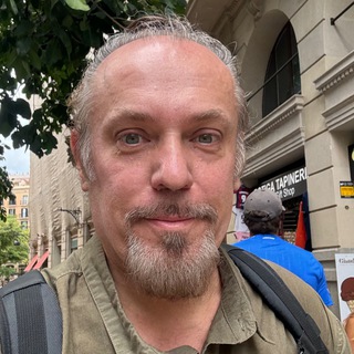 Логотип @alexorlowski - Alex Orlowski