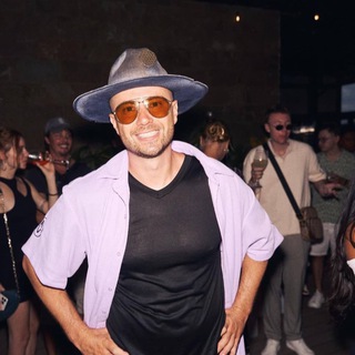 Логотип @alexshtefanlife - Alex Shtefan