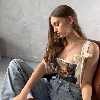 Логотип @alfairyyy - alfairy- корсеты ручной работы