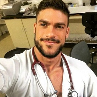 Логотип @alfradok - Блог Альфреда про Яйца