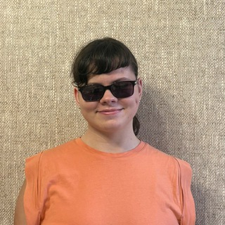 Логотип @alice_on_life_pages - Алиса на страницах жизни.