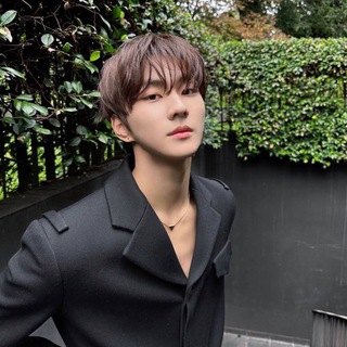 Логотип @alicestavk0 - временно закрыто. strawberry with chocolate!