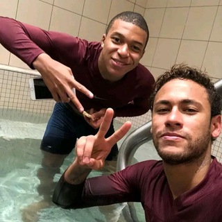 Логотип @aliips_t - Amirrrrkaaa