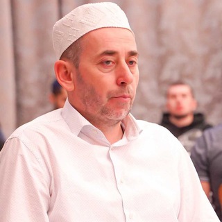 Логотип @alimuhumaev - Али Мухумаев