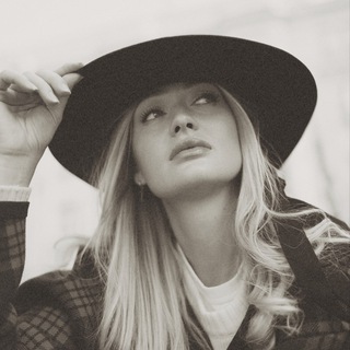 Логотип @alinaflycloud - Alina FlyCloud