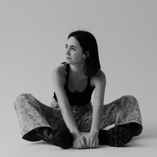 Логотип @alinascamp - Alina’S - рилс, юмор, рефлексия