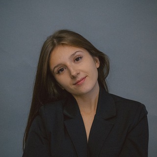 Логотип @alinkalazer - Lazareva🩷
