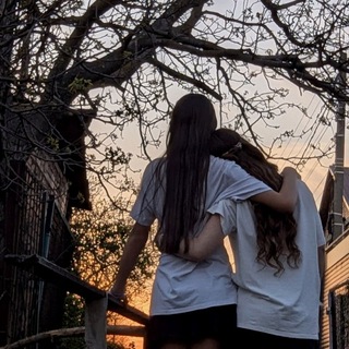 Логотип @alinochka_linocha - 𝒜𝓁𝒾𝒶