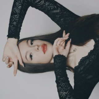 Логотип @alinxbrows - алинлуй