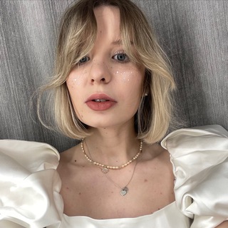 Логотип @alisa_arts - Элис not from Пэрис