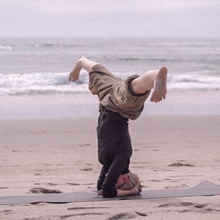 Логотип @alisa_yogaga - alisayogaga