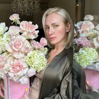 Логотип @alisakrylova - AlisaKrylova