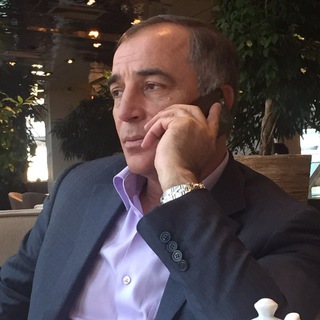 Логотип @aliy_totorkulov - Алий Тоторкулов