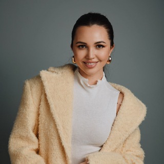 Логотип @aliyadaily - Алия Алексеева | aliyagram