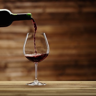 Логотип @alkoit - IT, Алкоголь и Деньги