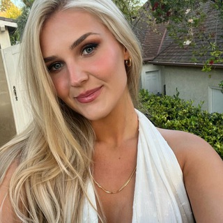 Логотип @allie_dunnn - Allie_Dunn