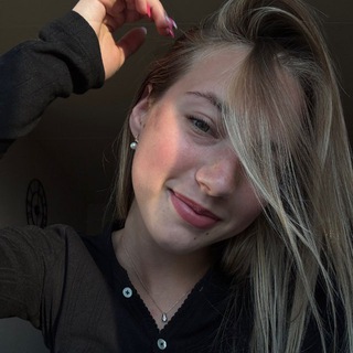 Логотип @allishhasblog - allishhas