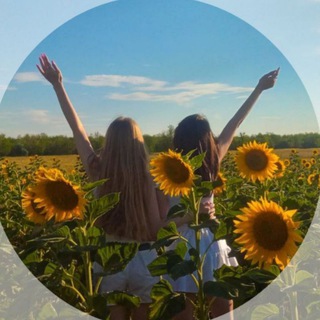 Логотип @alllvvvvvvv - alvv