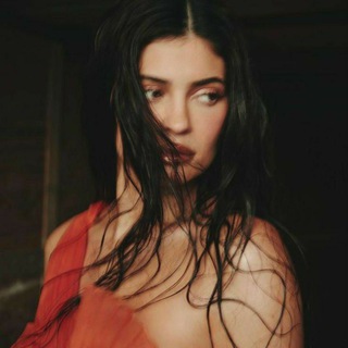 Логотип @allyourfandom - 𝐚𝐥𝐥𝐟𝐚𝐧𝐝𝐨𝐦𝐬