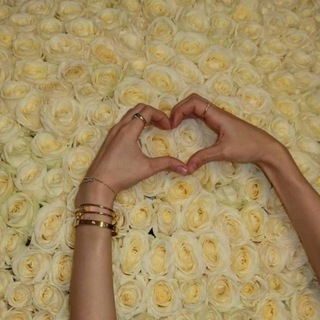 Логотип @almaaaluuz - La Mia Bella🩶.