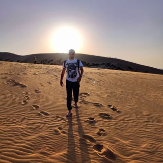 Логотип @alpek_travelling - Путешествия и буквы