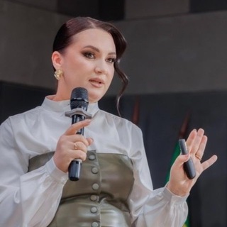 Логотип @alsushaznaet - АЛСУ ХАЙБРИЕВА | НЕЙРОСЕТИ И СТРАТЕГИИ