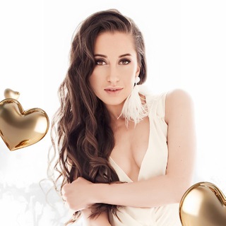 Логотип @alyonaznaet - Алёна Знает 👌