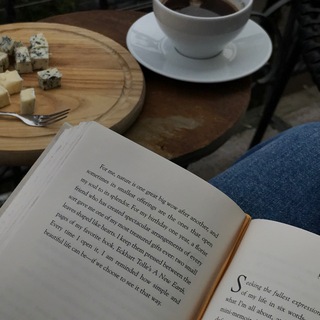 Логотип @americaneducation - PavLova🫧