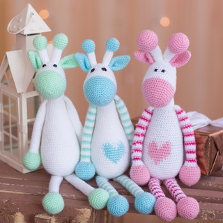 Логотип @amigurumiya - Amigurumi