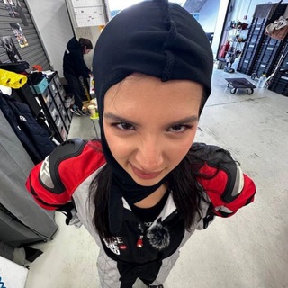 Логотип @amilopo - хитрая аминка.