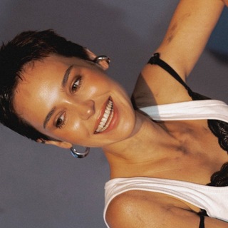 Логотип @aminekaeva - Aziza