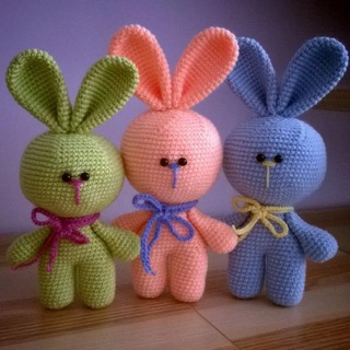 Логотип @amiperevod - Амигуруми | Переводы | Вязаные игрушки