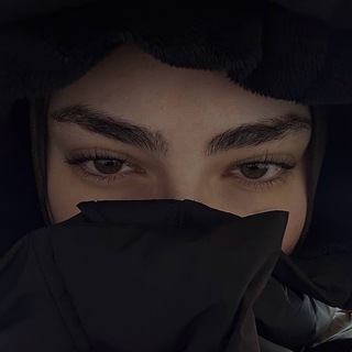 Логотип @amixx13 - тринадцать